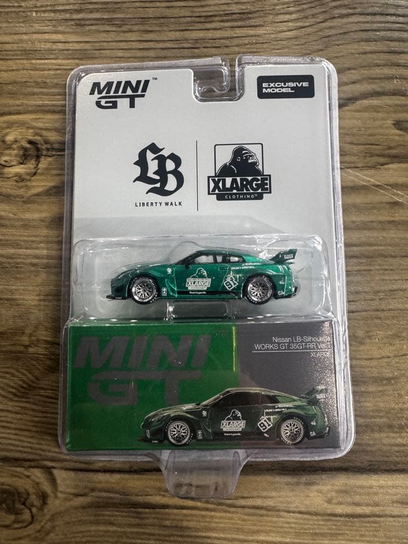 ミニカー MINI GT Liberty Walk XLARGE