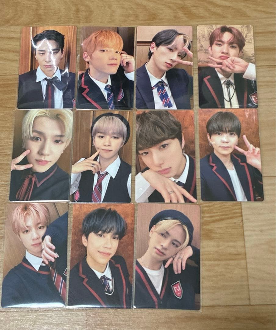 INI official light stick 2本ペンライト トレカ11人分