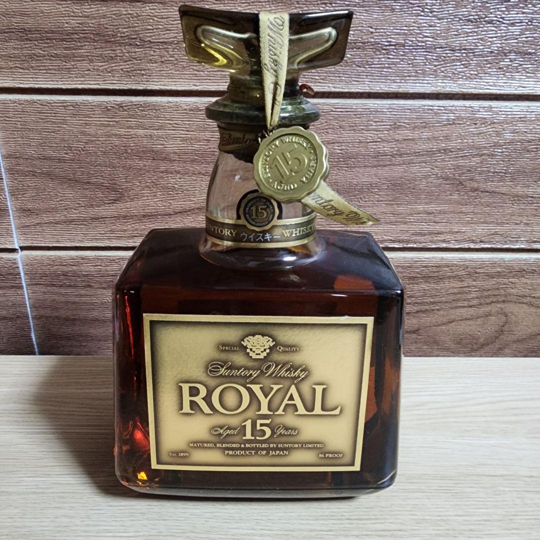 サントリーウイスキー ロイヤル 15年 ゴールドドラベル 750ml