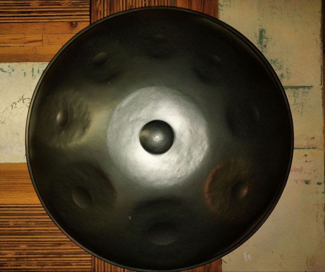 ハングドラム　ハンドパン　ケース付