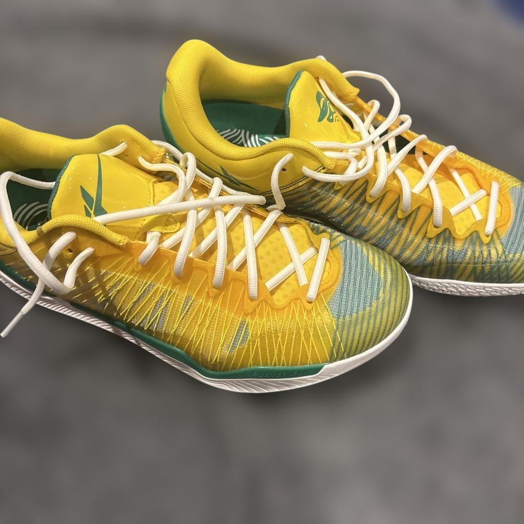 バスケットボールシューズ イエロー/グリーン