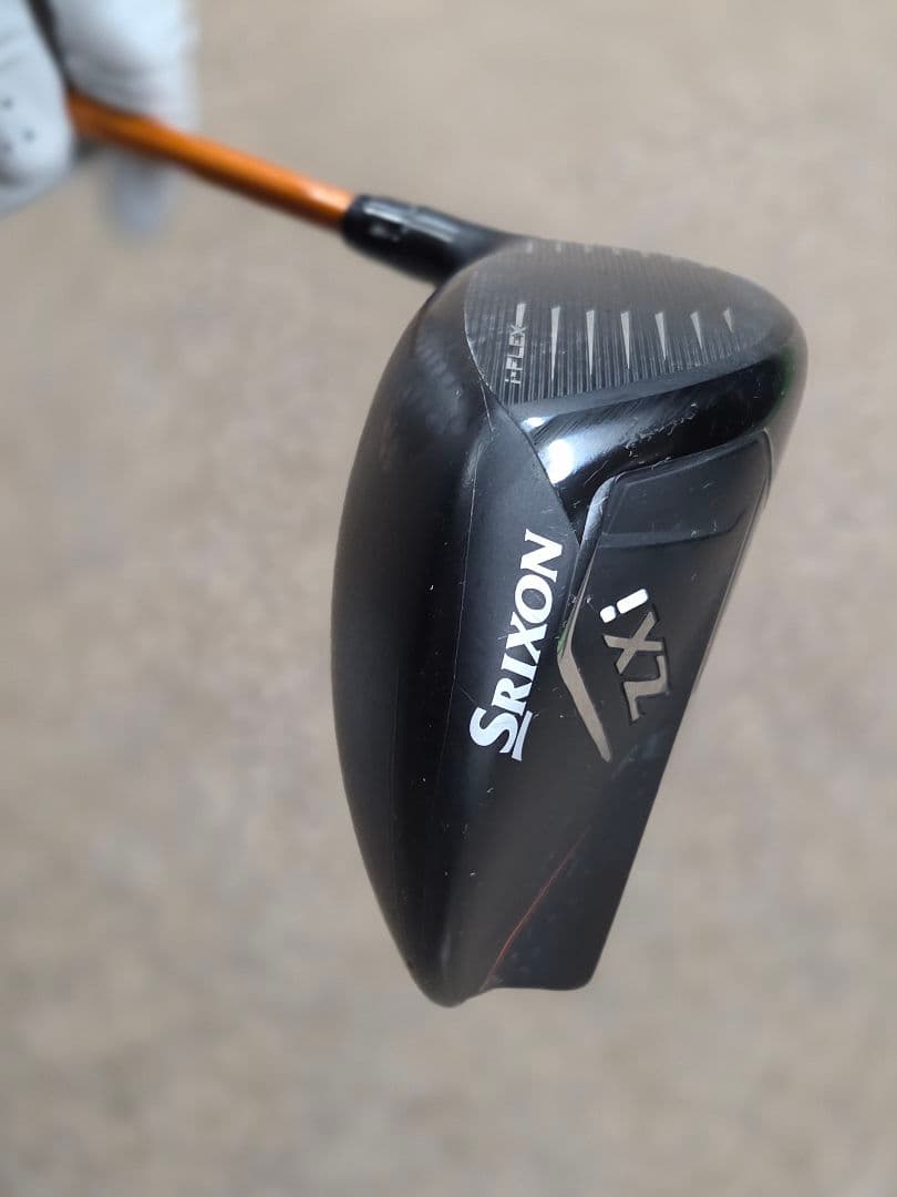 スリクソン　zxi　max　ドライバー　ヘッドのみ
