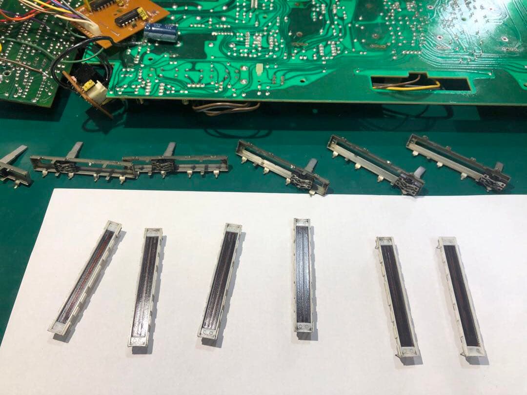 VESTAX ベスタクス　PMC15SL PMC-15SL フェーダーメンテ