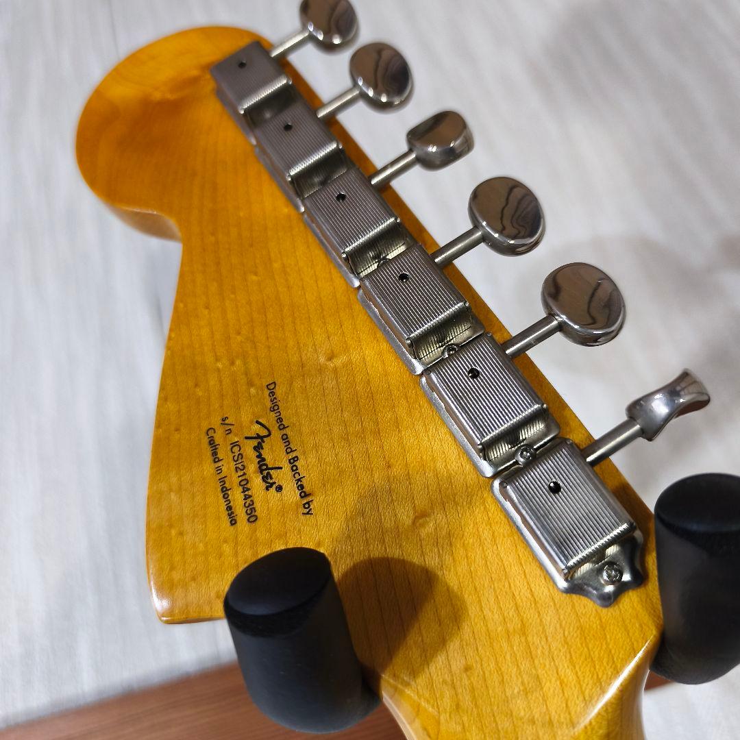 ギター Squier Classic Vibe '70s Jaguar Black