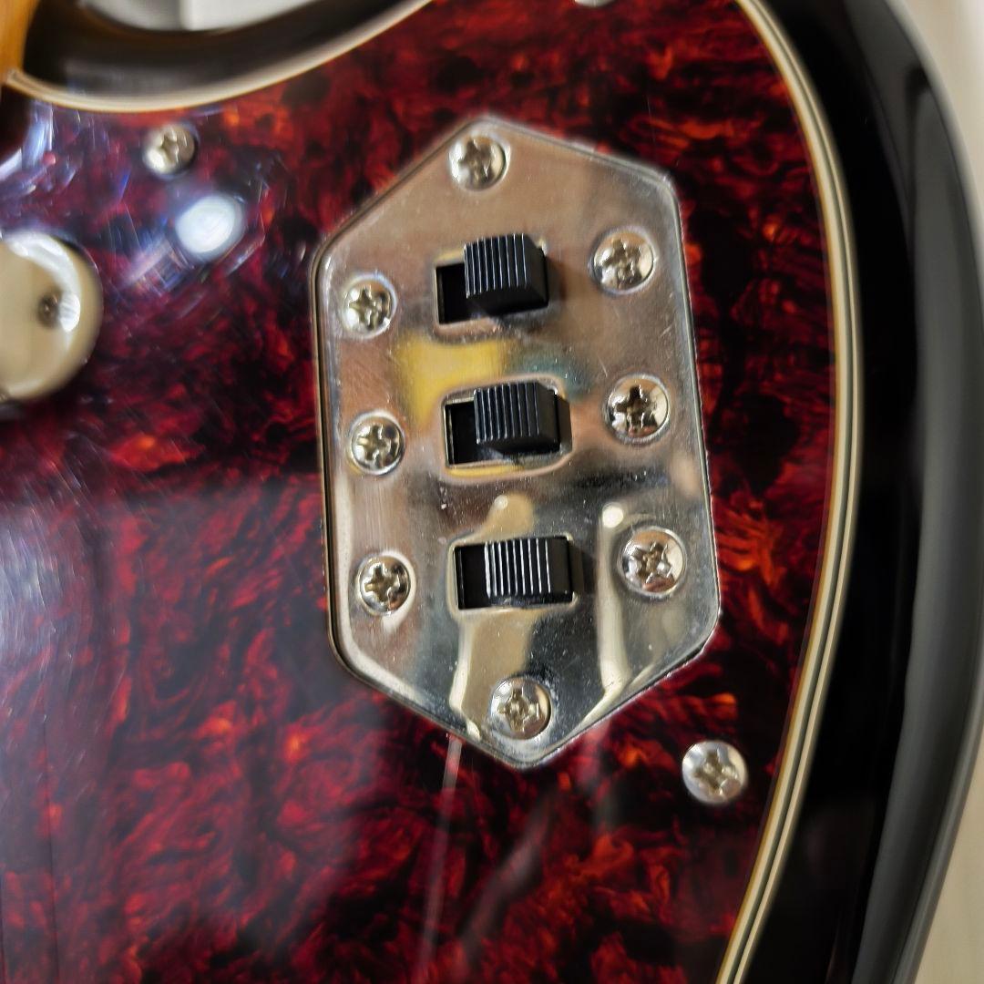 ギター Squier Classic Vibe '70s Jaguar Black