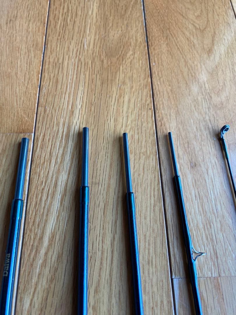 ダイワ　ファントム　AWF８０５ー５　＃４ー５　ドライ&ニンフ　ケース付き