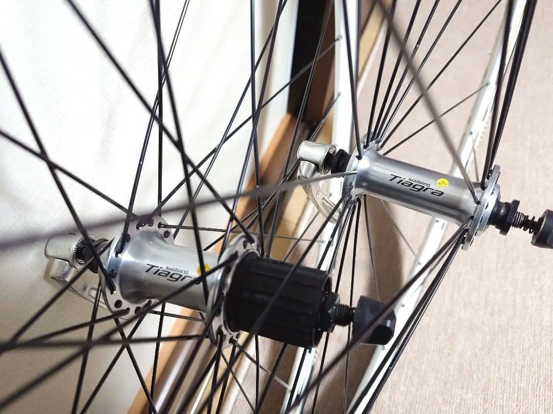 JALCO『Ｒ３０』TIAGRA ホワイトアルミホイール&BSタイヤセット