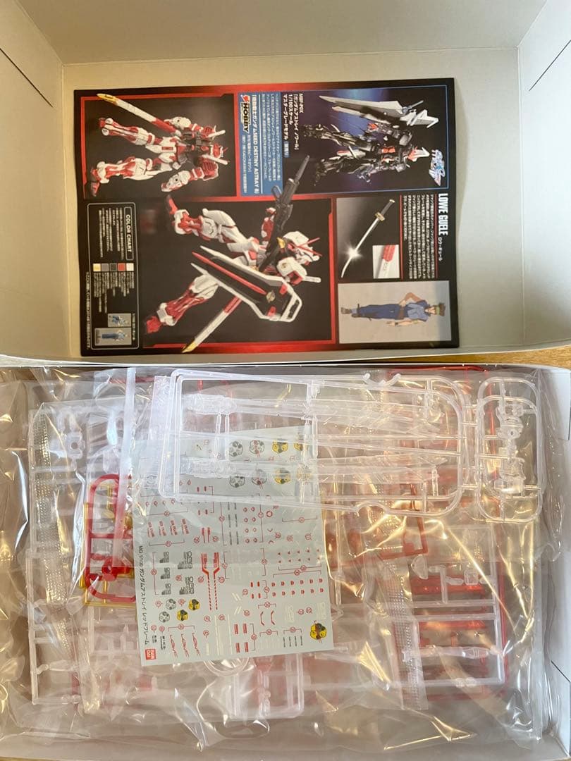 機動戦士ガンダム展限定　 MG1/100ガンダムアストレイ　レッドフレーム