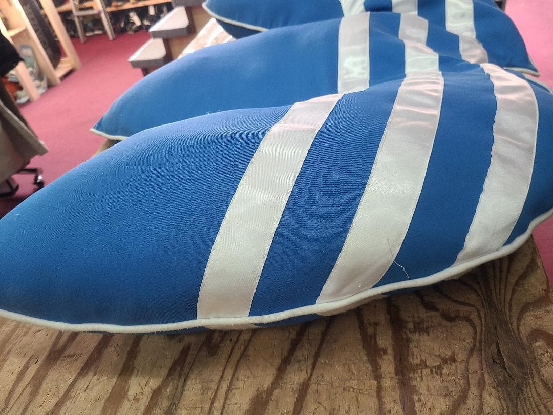 ADIDAS Y2K ヴィンテージ オリジナル ぬいぐるみ