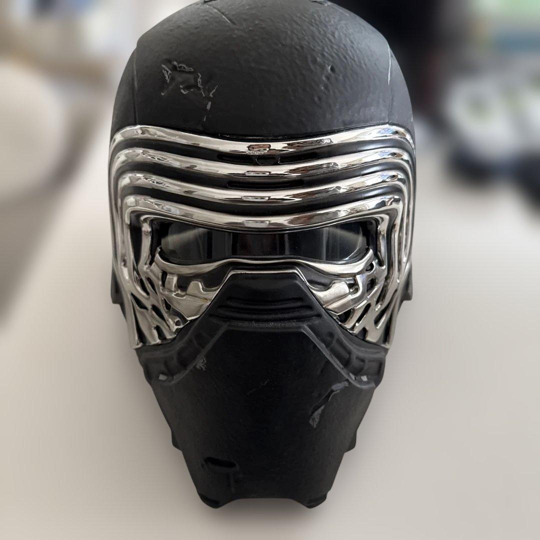 Star Wars カイロ・レン 電子ボイスチェンジャーヘルメット