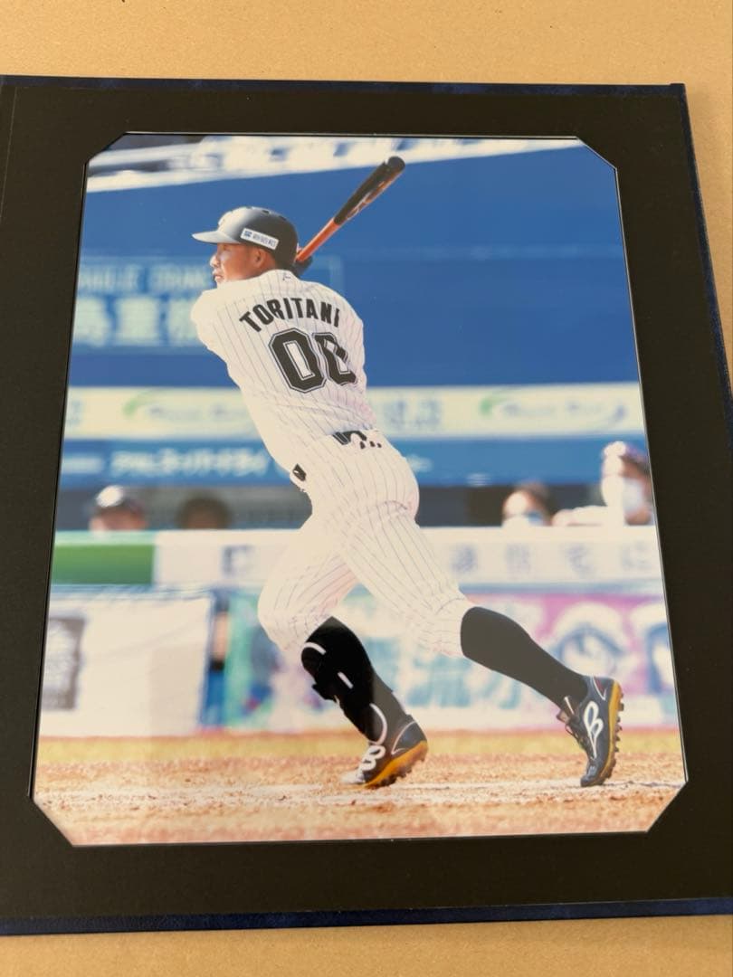 BBM 千葉ロッテ　鳥谷敬　直筆サイン　ユニフォーム　額付き