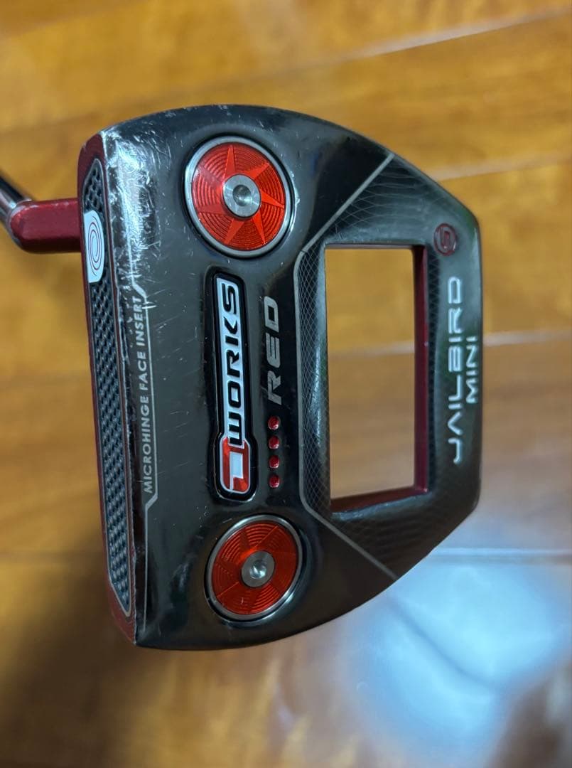 ODYSSEY JAILBIRD MINIパター レッド