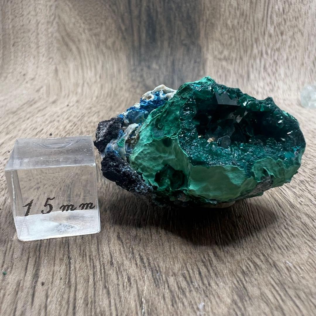 最高品質 ダイオプテーズ インクォーツ 鉱物 標本 原石