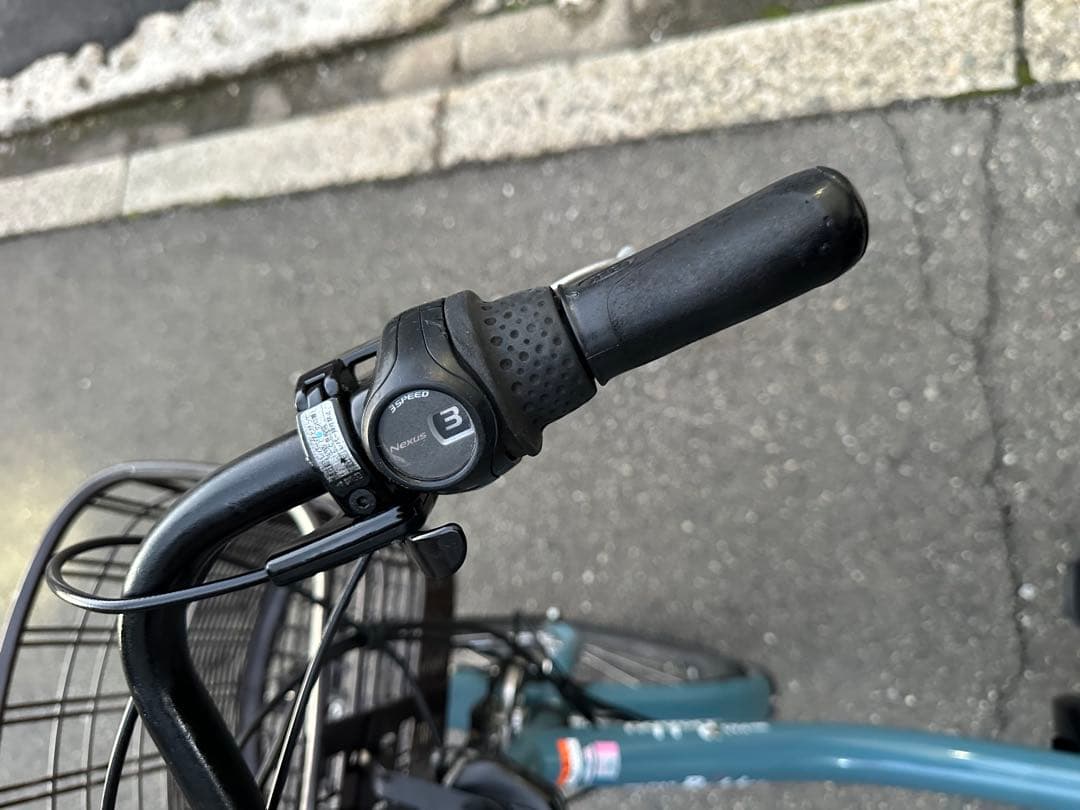 人気な車種　ヤマハパスバビー　子供乗せシート付き　20インチ電動アシスト自転車