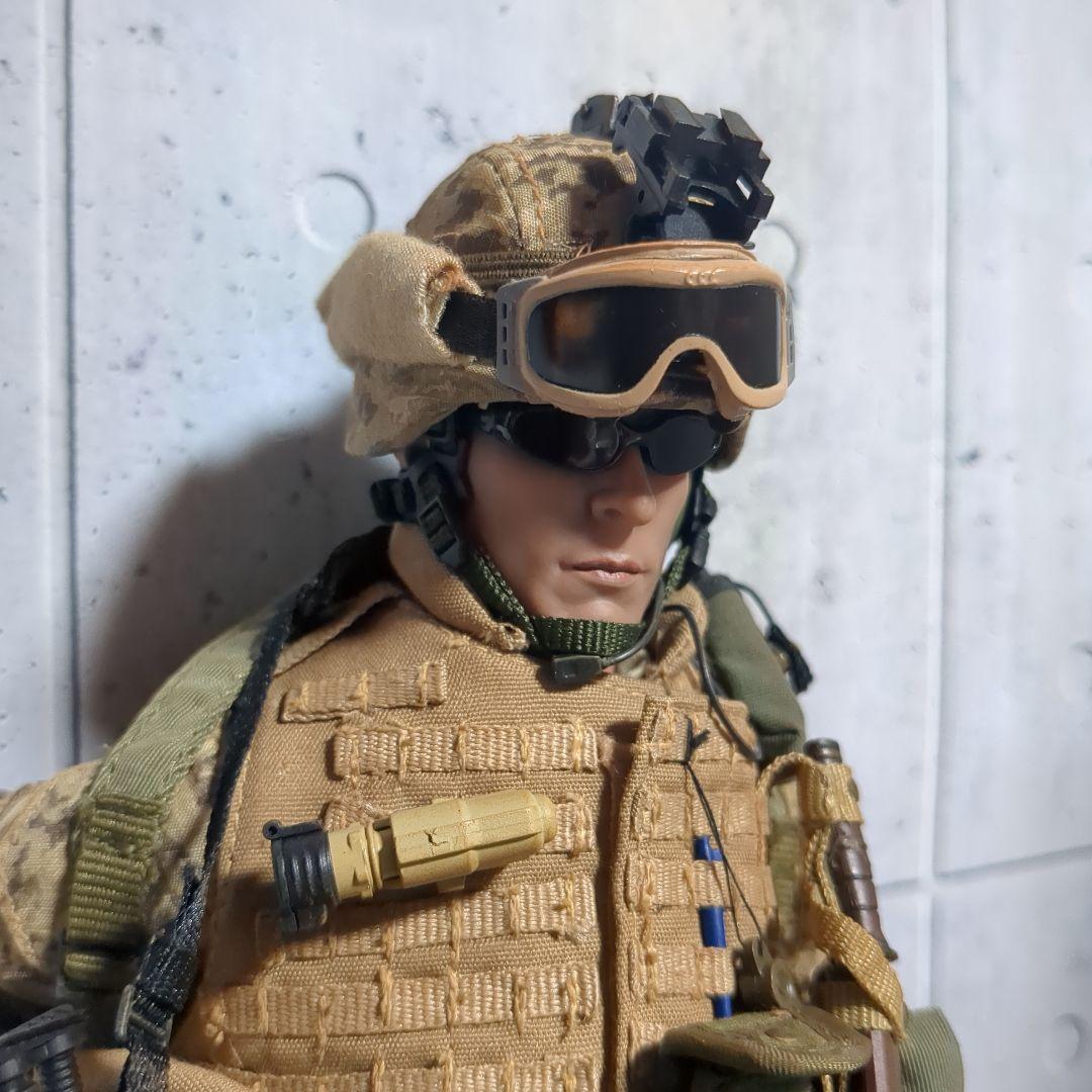 1/6 12インチ USMC M249 SAW Gunner CS40