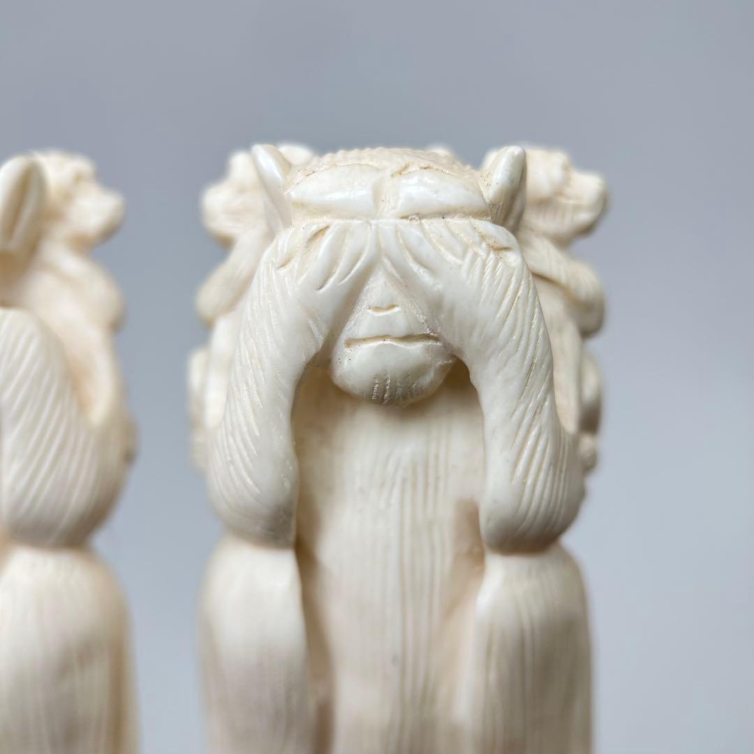 A003三猿 彫刻 木製台座付き