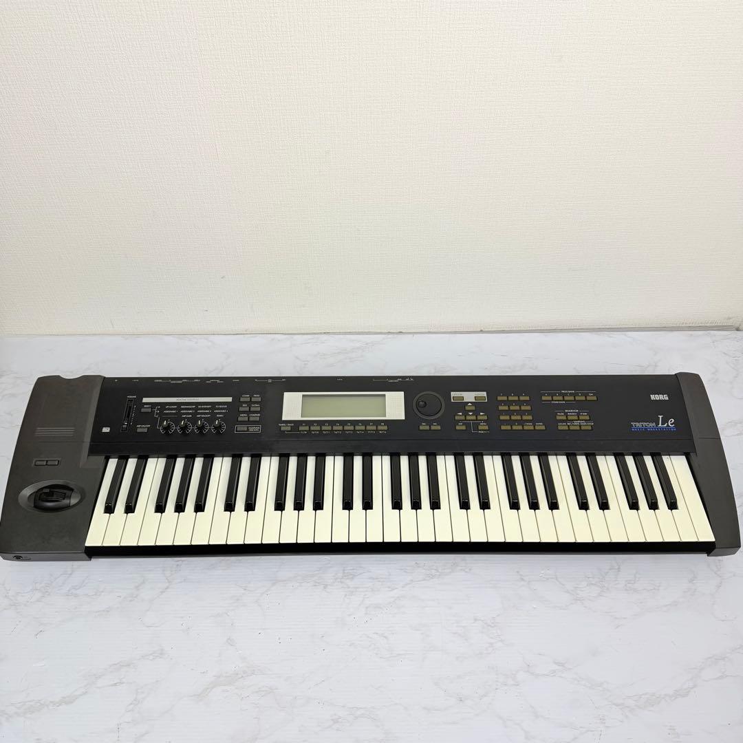 KORG　TRITON Le　TRI-Le BK61　シンセサイザー　61鍵盤