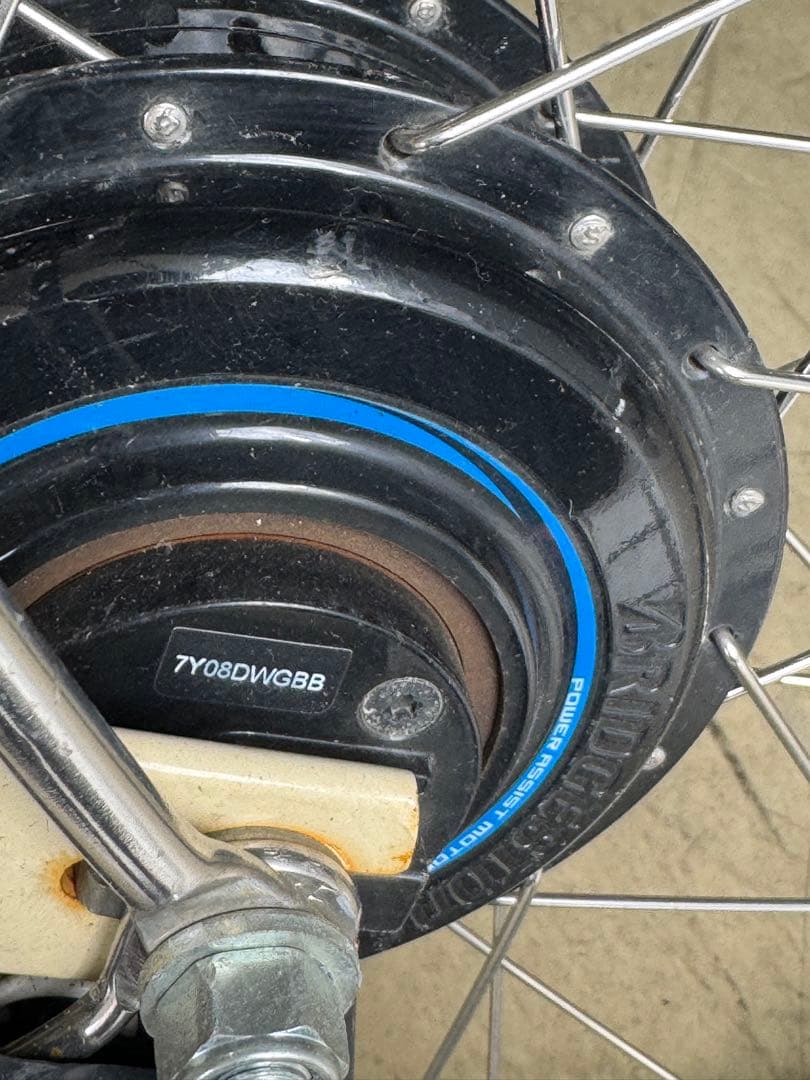 ブリヂストン 前輪モーター 24インチ