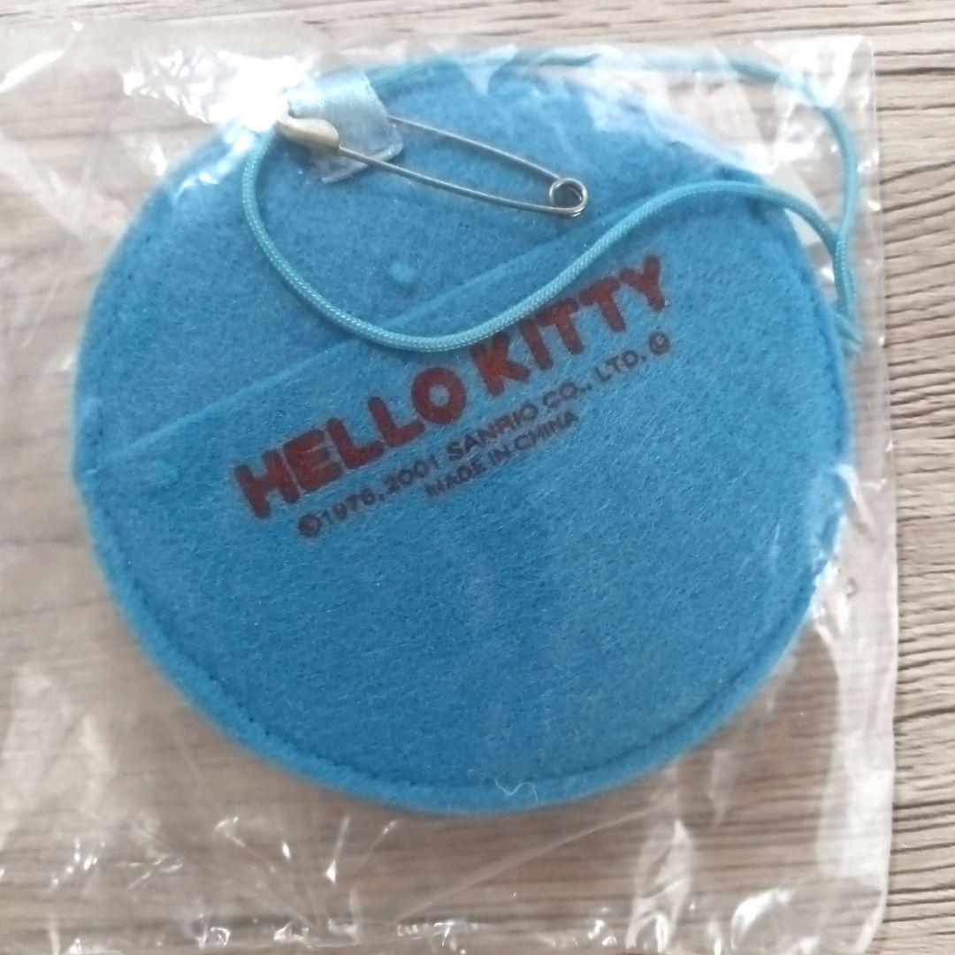 サンリオ　ハローキティ 　フェルト製バッジ　稀少　レトロ　2001年⚠️必読
