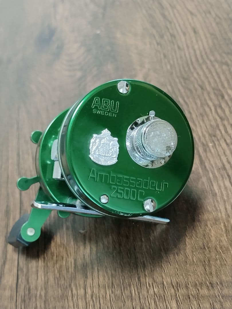 ABU Ambassadeur 2500C ベイトリール