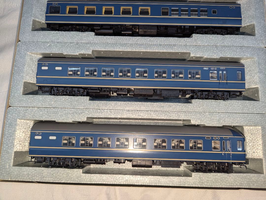 KATO　２０系特急形寝台客車 【3-504】 ４両基本セット