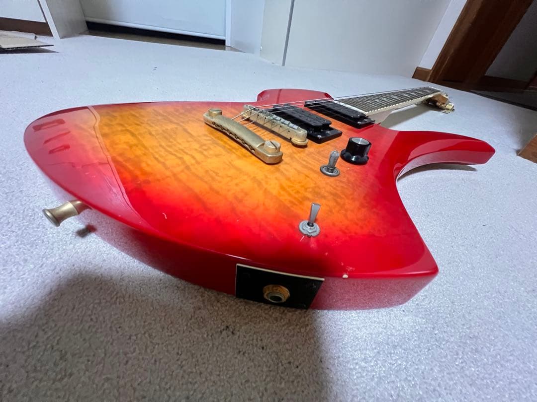 XJAPAN HIDE モデル　モッキンバードFERNANDES burny