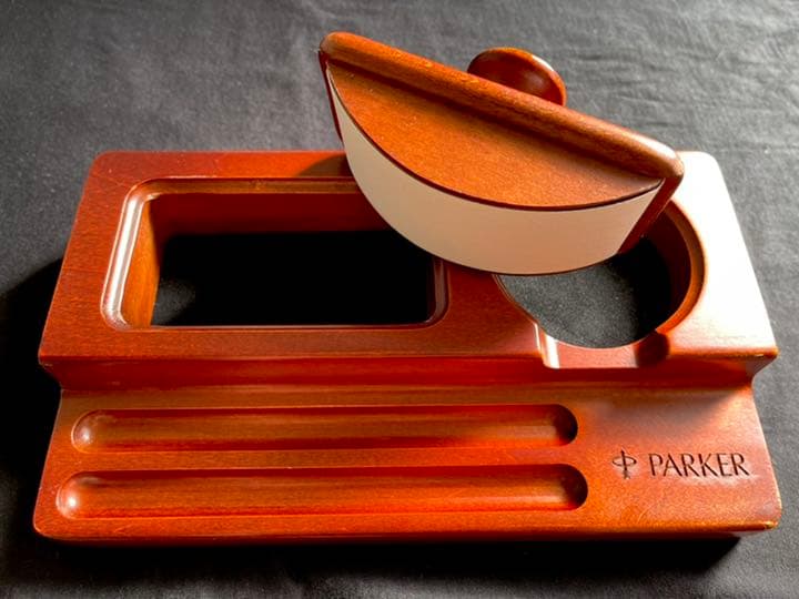 【極稀少】 パーカー 公式 非売品 天然木無垢 万年筆 ペントレイ Parker