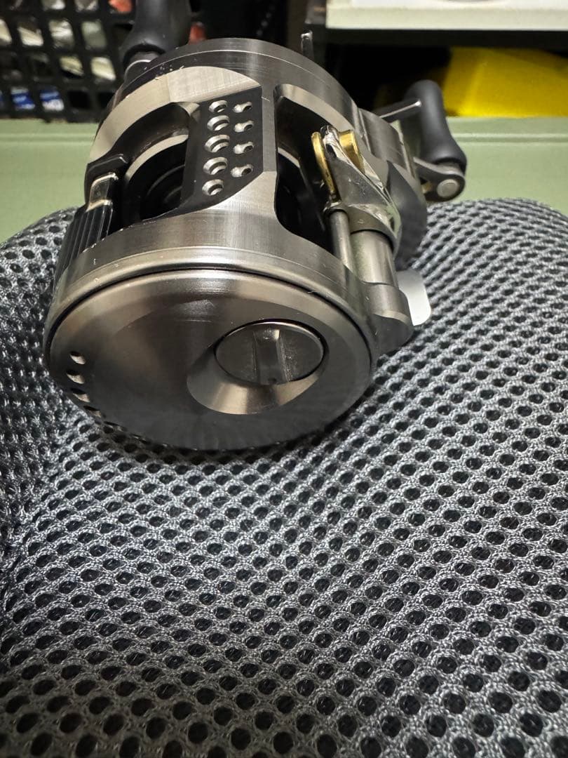 SHIMANO CALCUTTA CONQUEST BFS XG ＬＥＦＴ