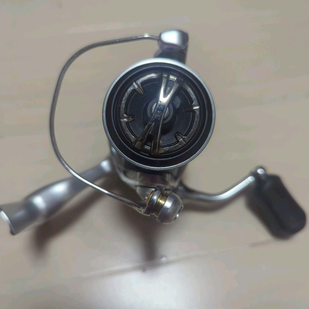 シマノ 15 ストラディック C2000HGS SHIMANO STRADIC