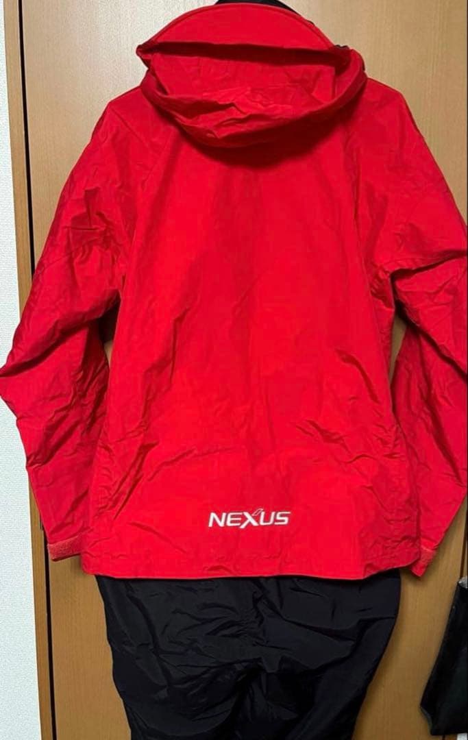 シマノNEXUS フィッシングスーツ CRYSHIELD レッド