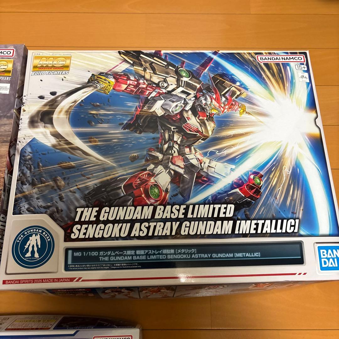 MG 1/100 ガンダムバルバトスルプス＆MG 戦国アストレイ頑駄無 ベース