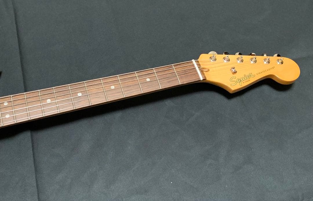 ギター Squier Classic Vibe '60s Stratocaster