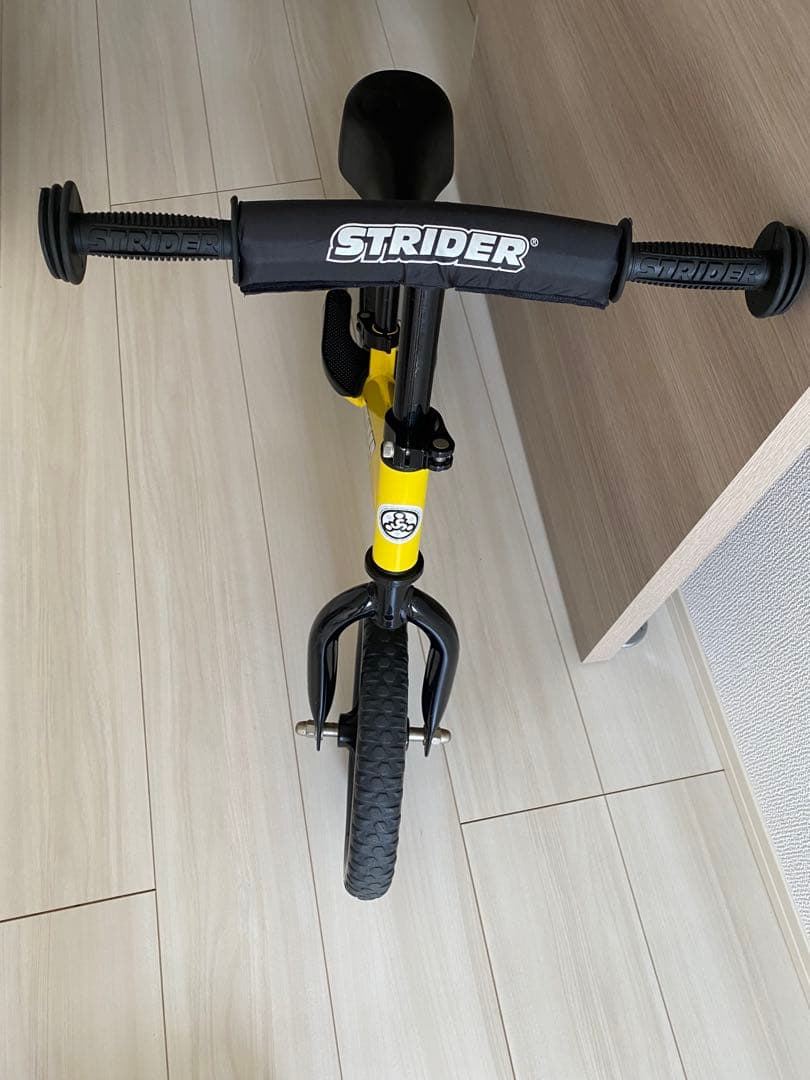 ストライダー　STRIDER 12 イエロー