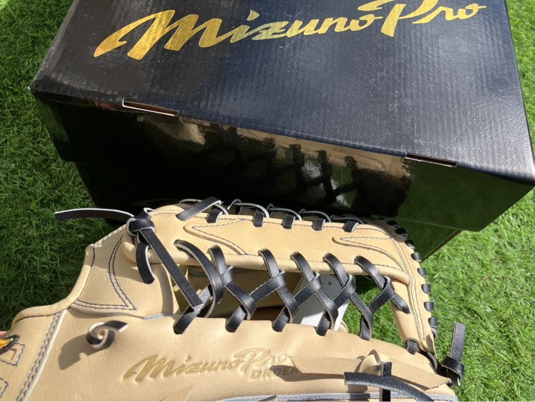 ミズノプロ　硬式　オーダー　HAGA　イチロー　外野　定価71,500円　グラブ