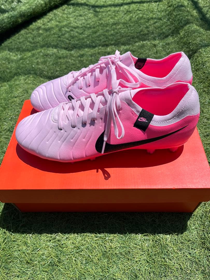 ナイキ ティエンポ レジェンド 10 プロ　HG