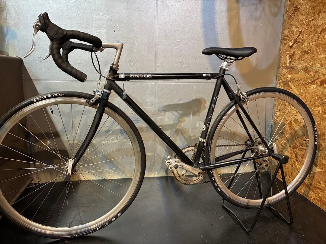 J25【大阪堺市/取引】訳ありクロスバイク FUJI STRATOS 520mm