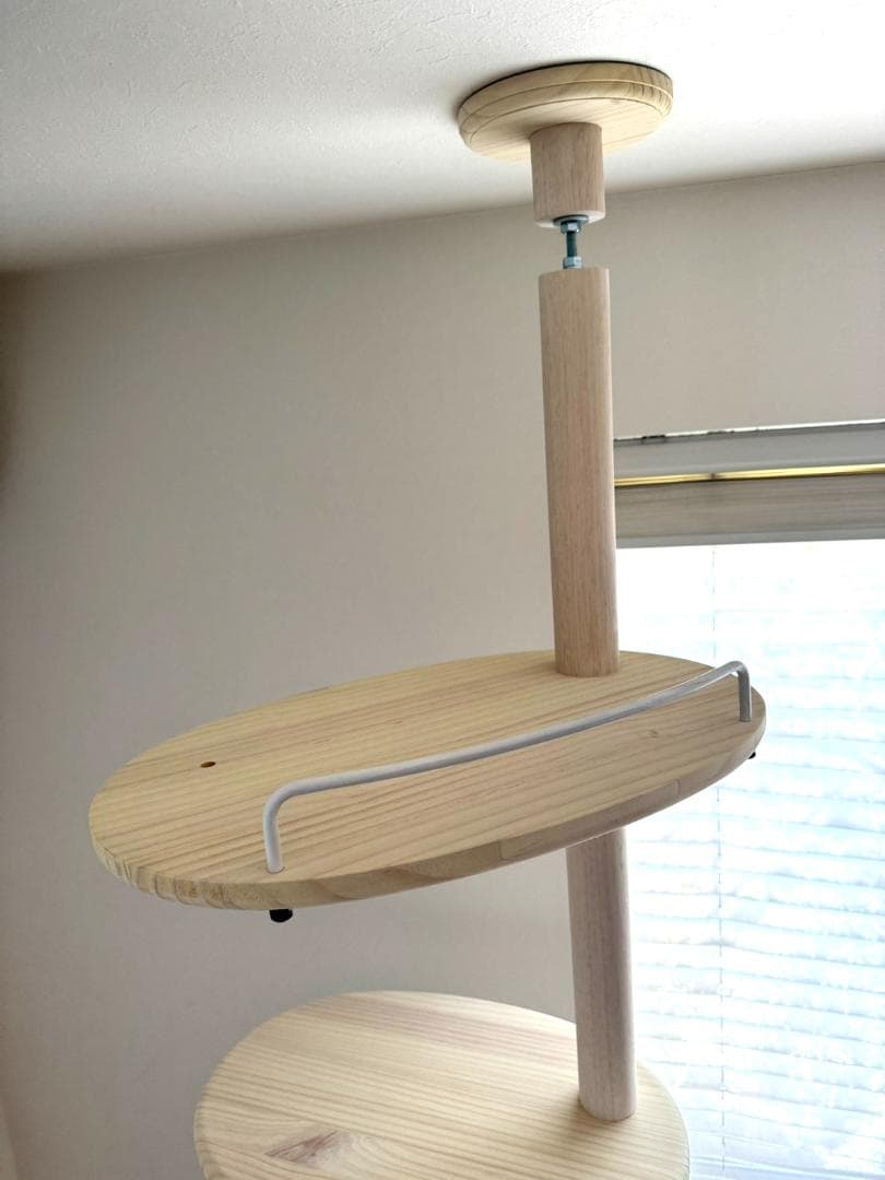 天然木　突っ張り型キャットタワー 5段 ホワイト　2ｍ40ｃｍ　送料無料