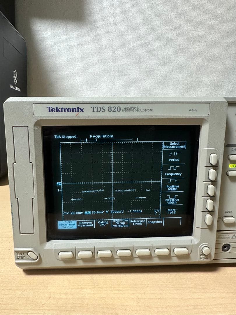 M*u様 Tektronix TDS 820 デジタルオシロスコープ中古