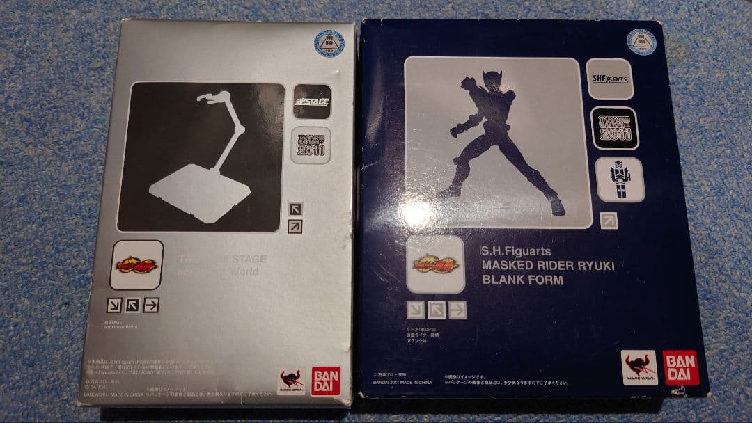 S.H.Figuarts　仮面ライダー龍騎ブランク体おまけ付き