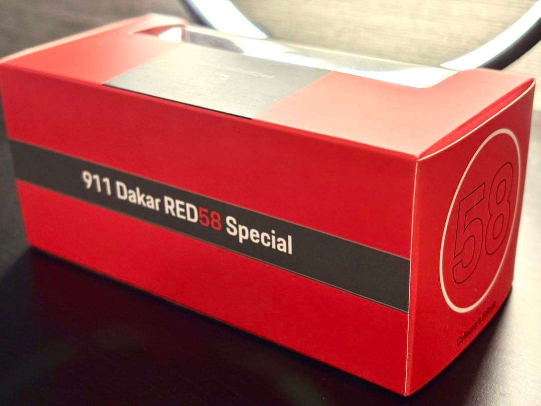 限定 Porsche 911 Dakar 1/43ミニカー SPARK製