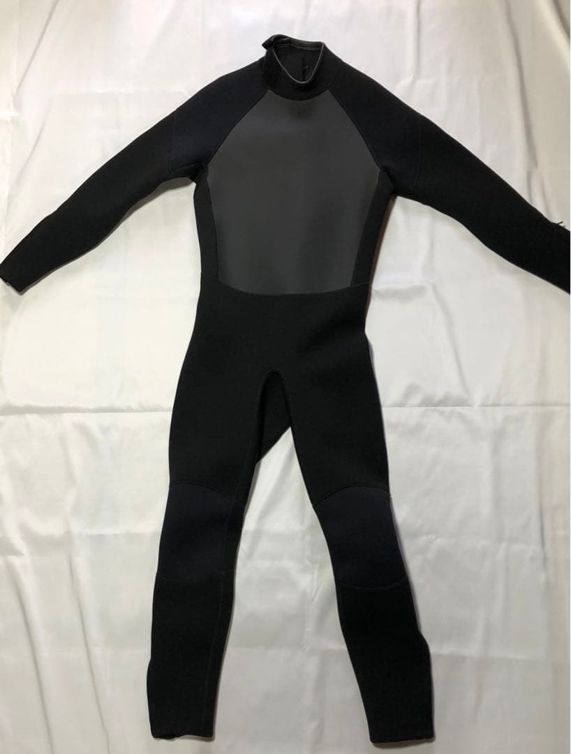 ウエットスーツ　新品未使用　メンズ3mm ワンピース　L ヘリオス　fellow