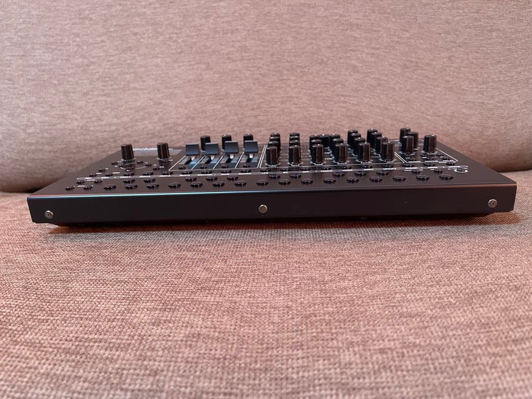 Roland SH-4d デジタルシンセサイザー