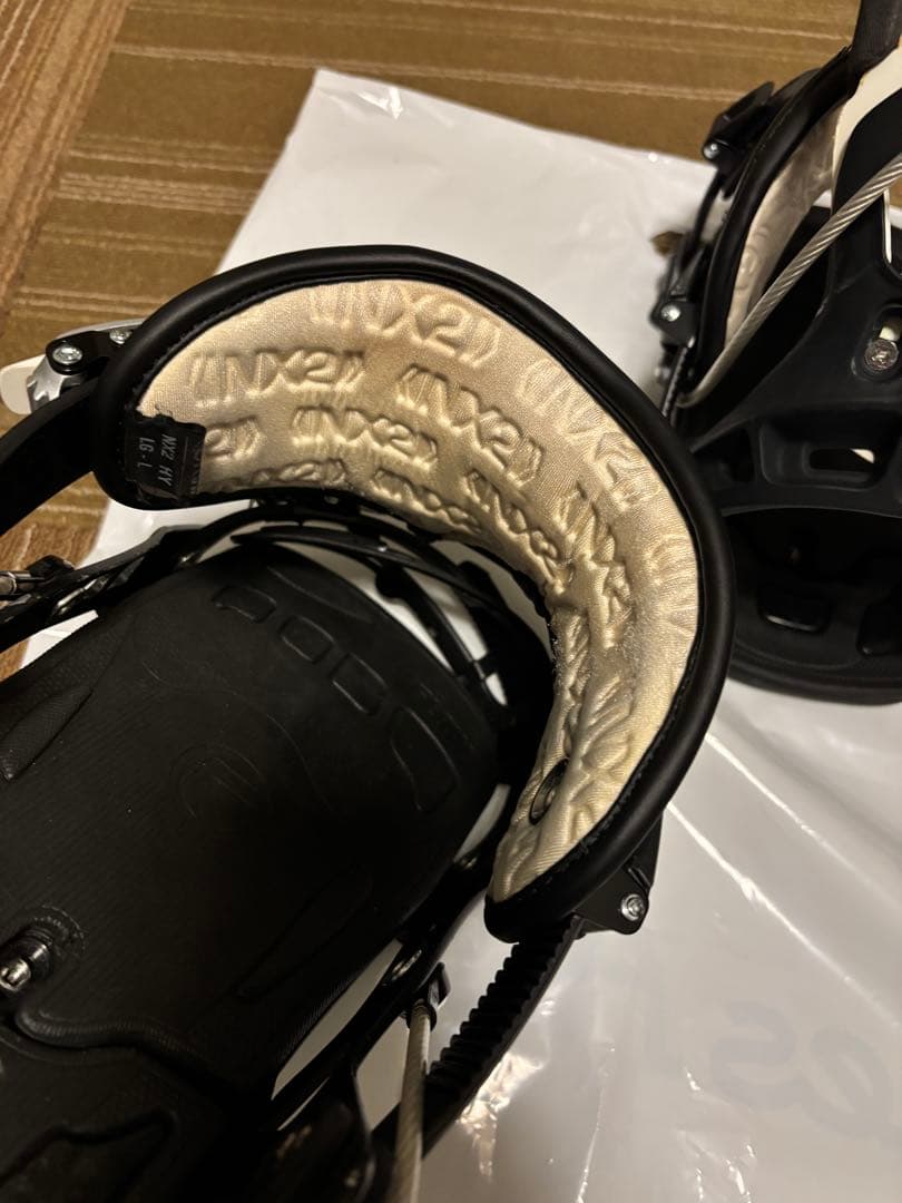 FLOW NX2 リアエントリー スノーボードビンディング ブラック