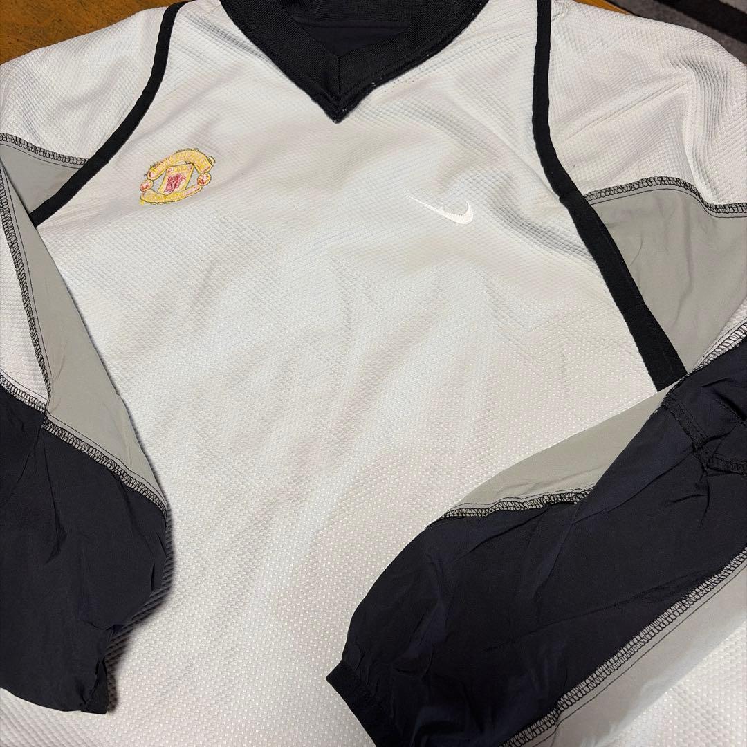 ●NIKE●マンチェスターユナイテッド●トレーニング●ピステ●ボーダフォン