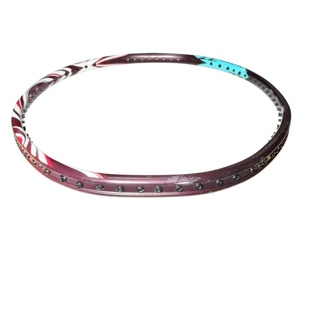 【極美品】YONEX アストロクス100ZZ クレナイ 3UG6 126-14