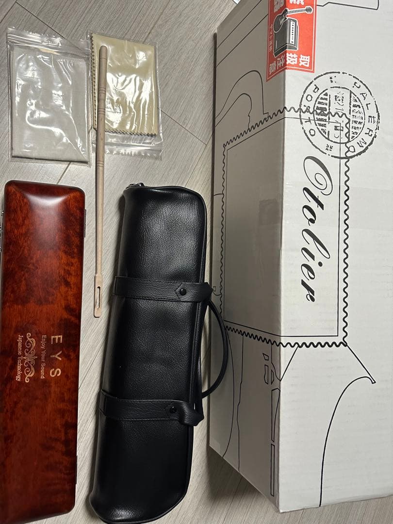 新品　フルート