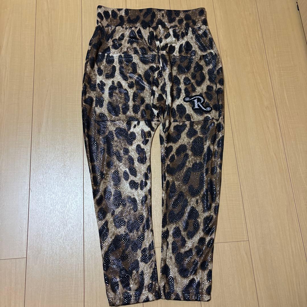 新品　R-london ロングパンツ　ヒョウ柄　レオパード柄