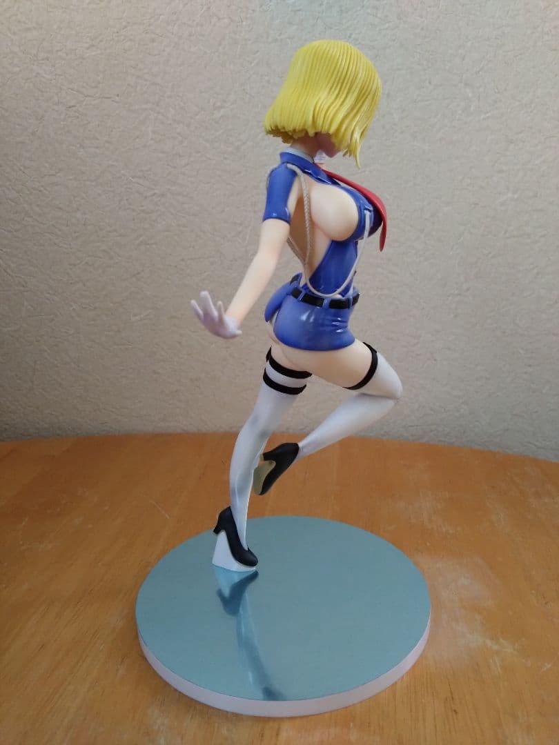 ドラゴンボール18号フィギュア ポリスvr