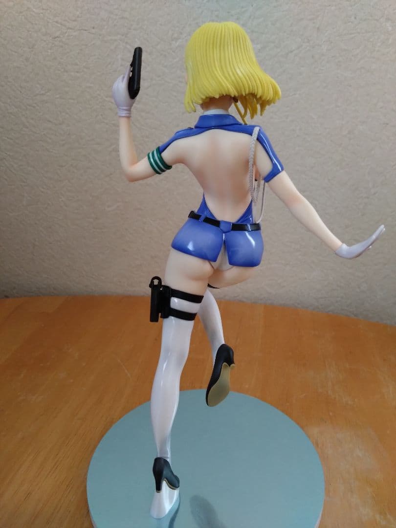 ドラゴンボール18号フィギュア ポリスvr