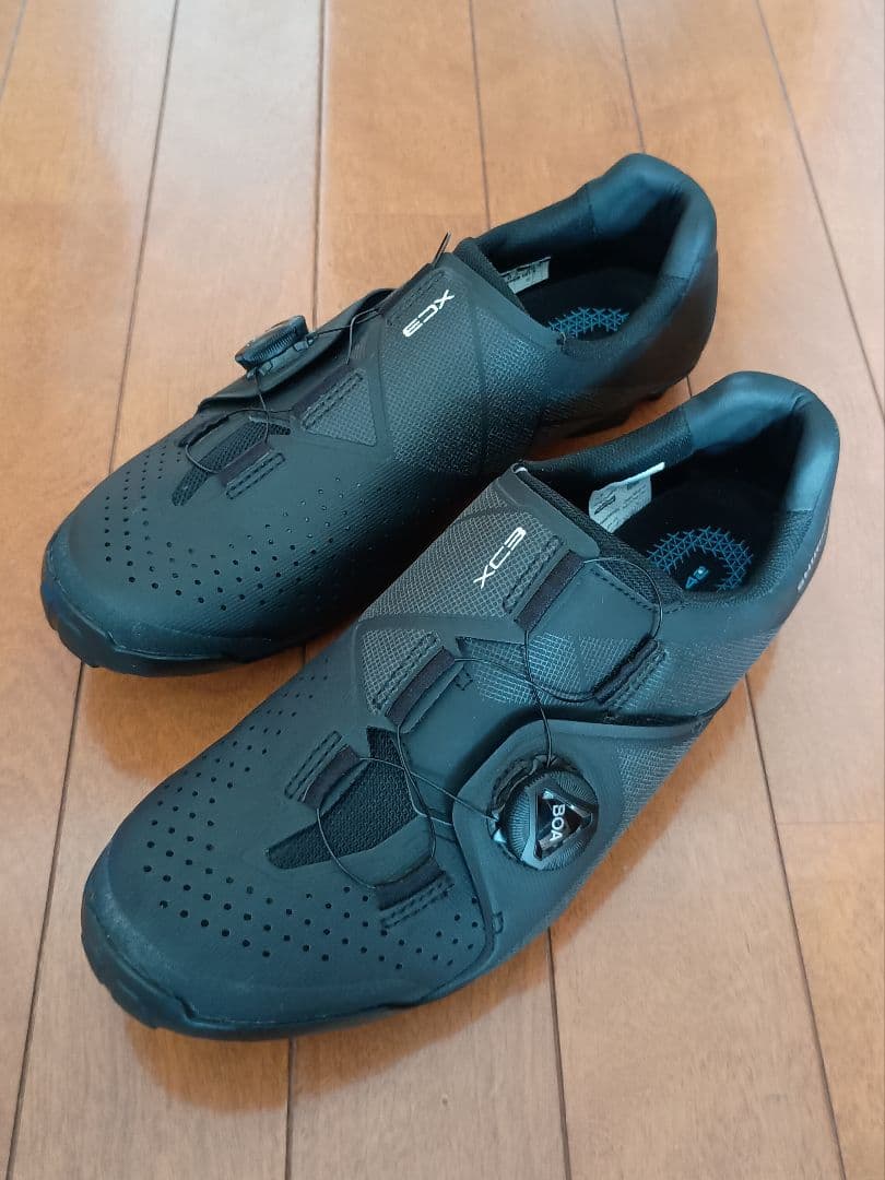 SHIMANO XC3 サイクリングシューズ 42 ブラック